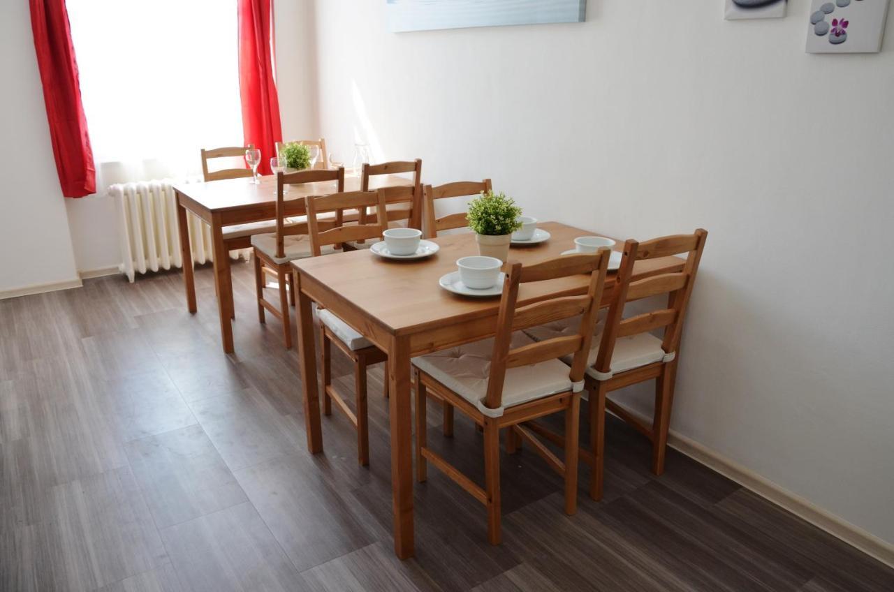 Apartment In The Heart Of Prag Exterior foto