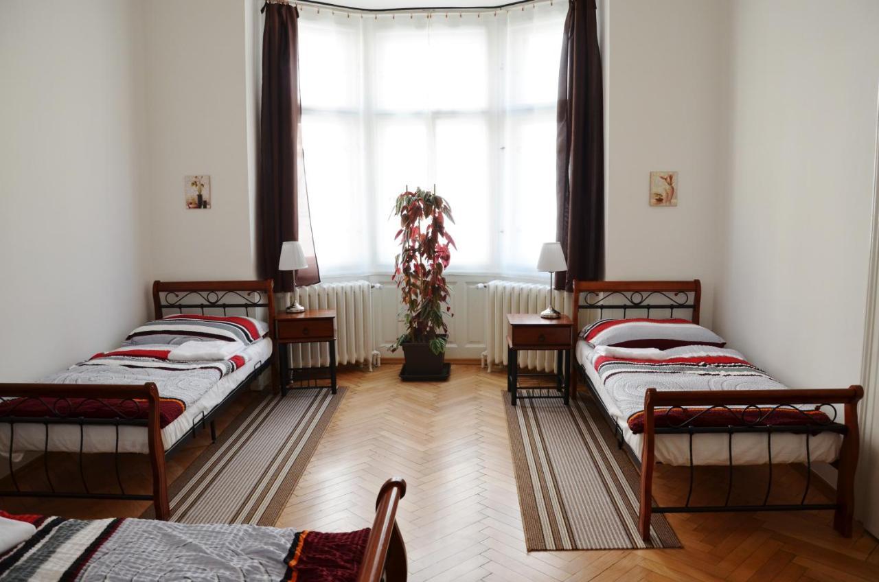 Apartment In The Heart Of Prag Exterior foto
