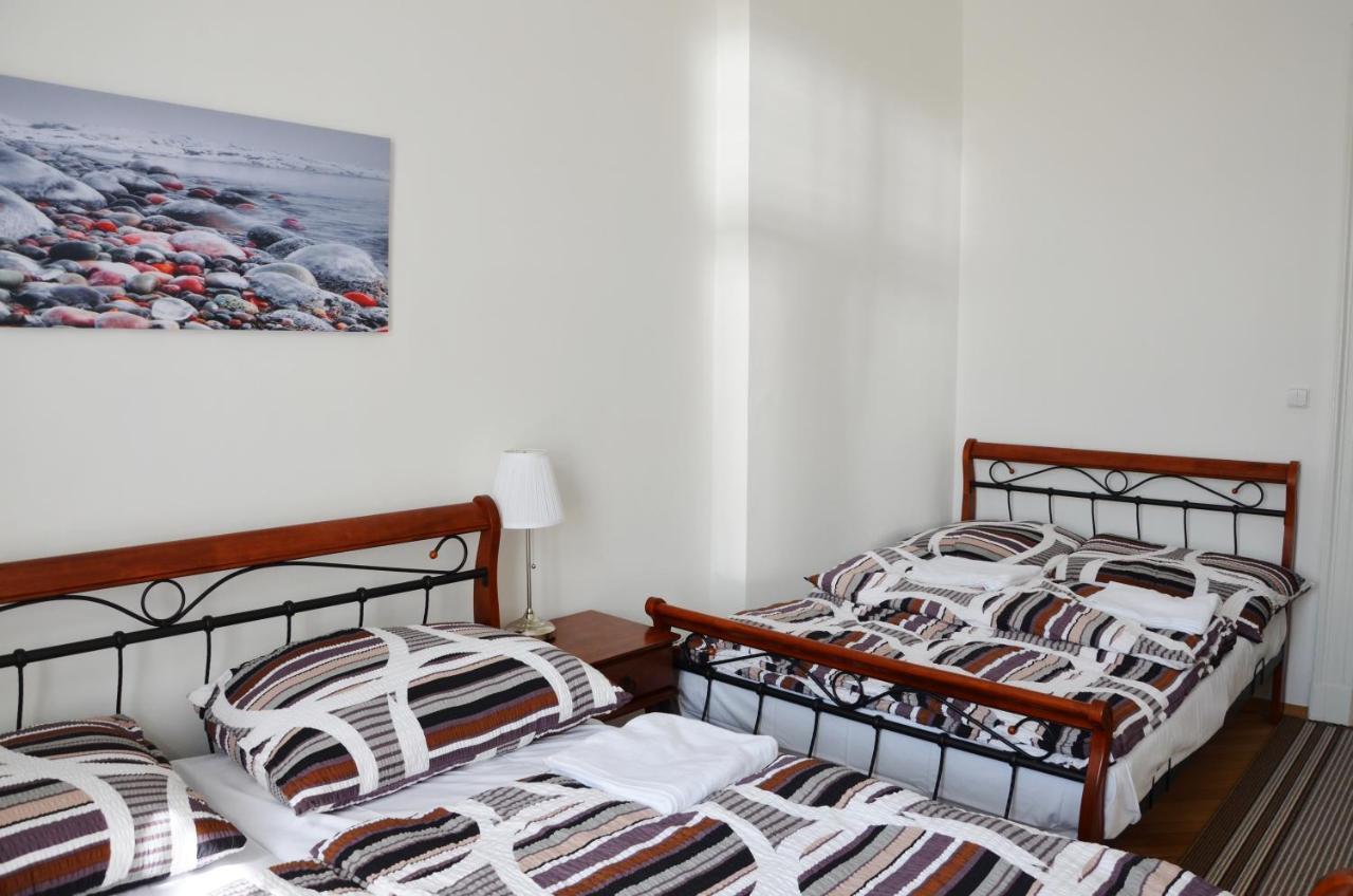 Apartment In The Heart Of Prag Exterior foto